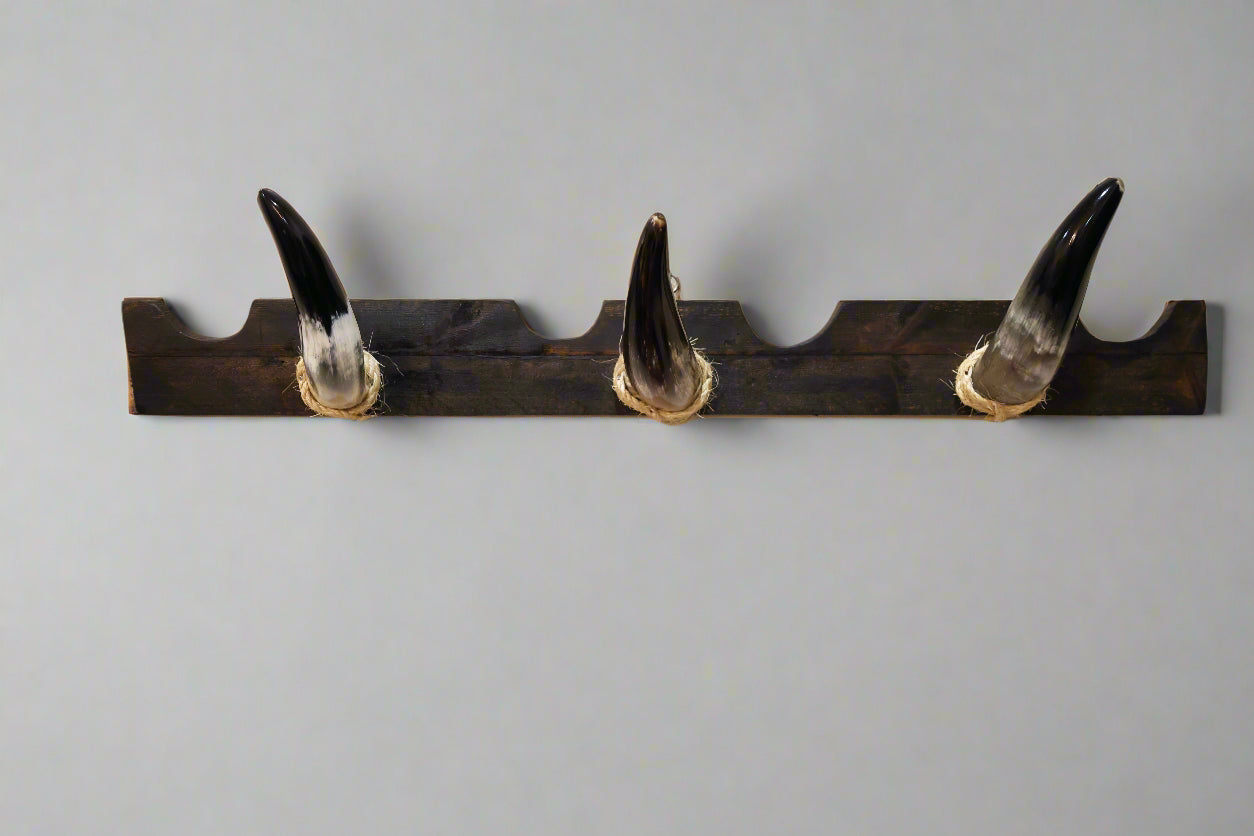 Triple Genuine Horn Rack