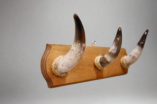 Triple Genuine Horn Rack